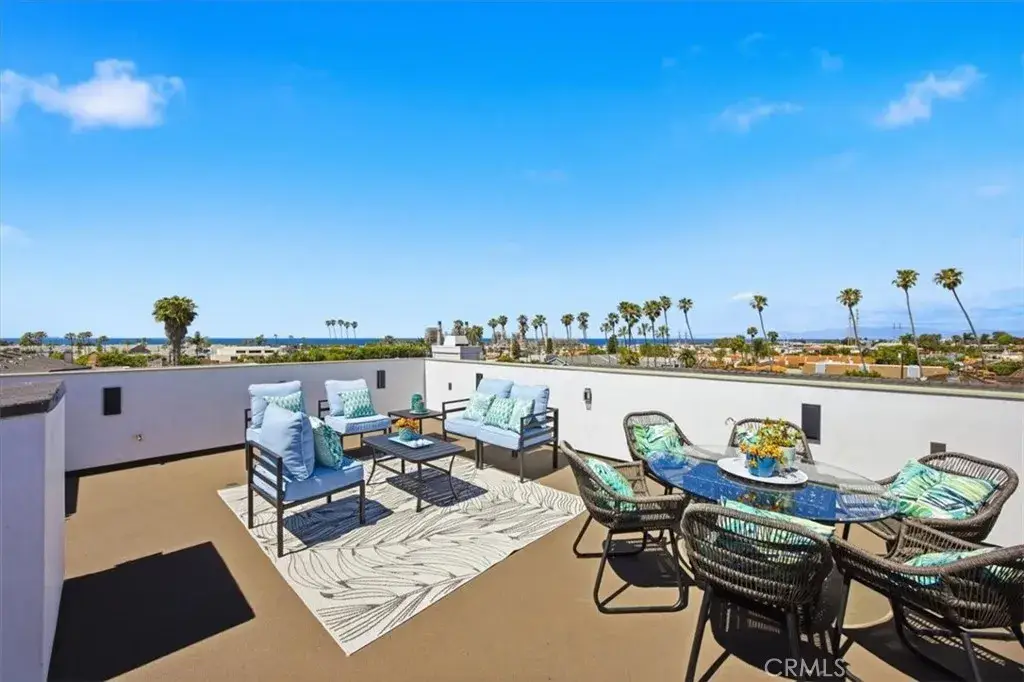 617 N Irena Avenue #B, Redondo Beach, CA 90277 - #1