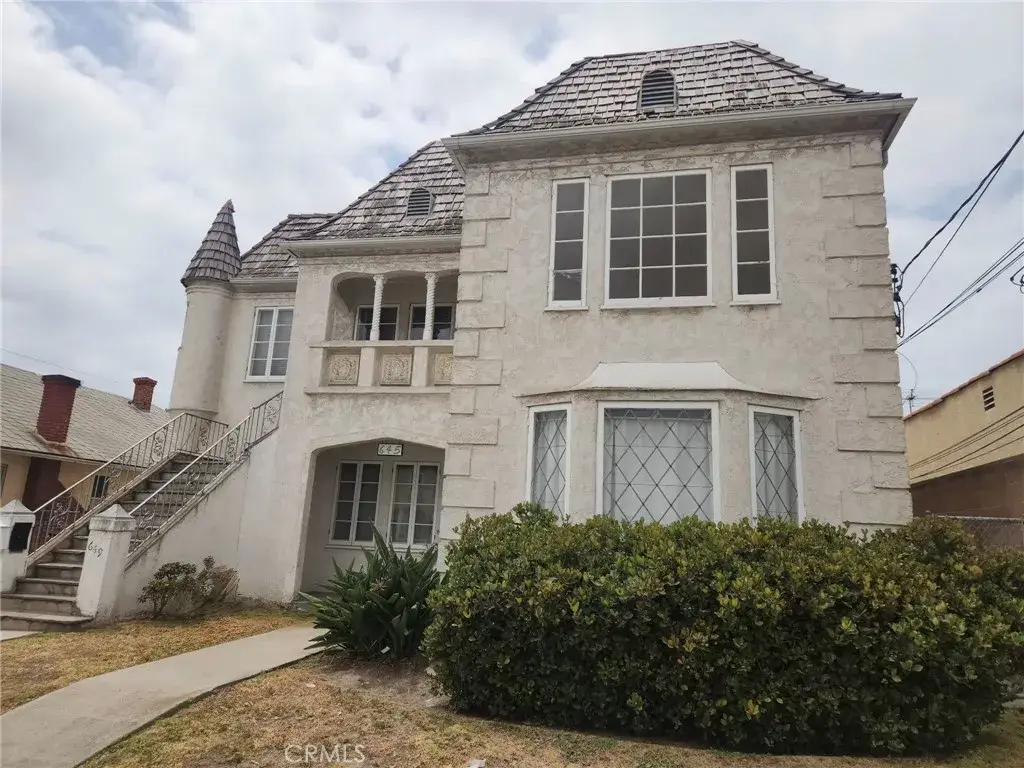 637 W 11th, San Pedro, CA 90731 - #1