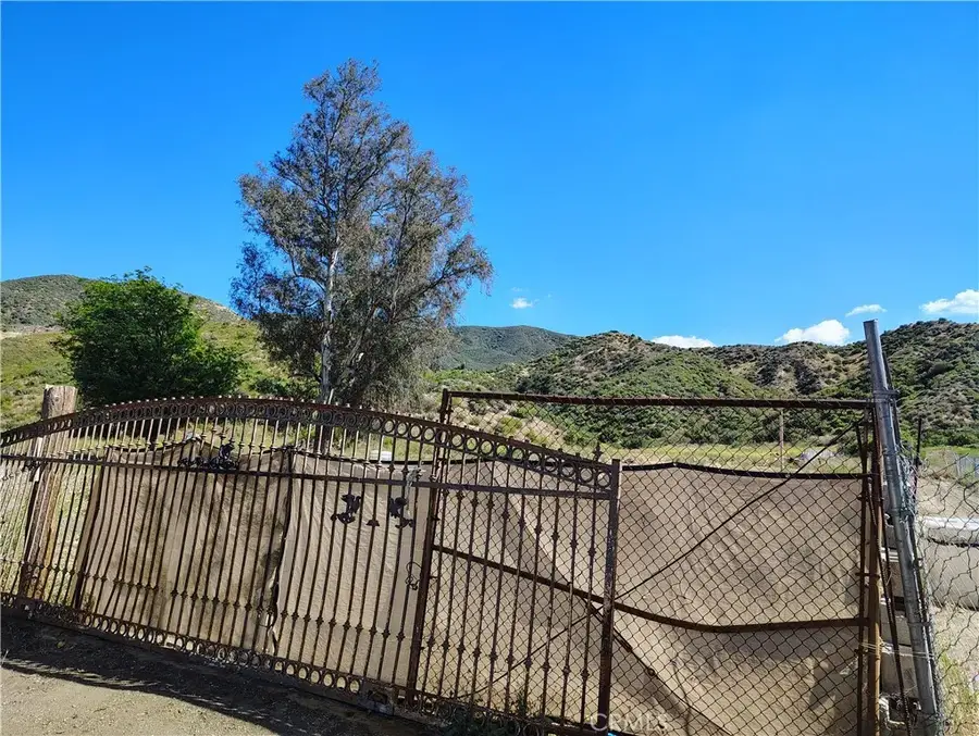 27512 Oak Spring Canyon, Canyon Country, CA 91387 - #2