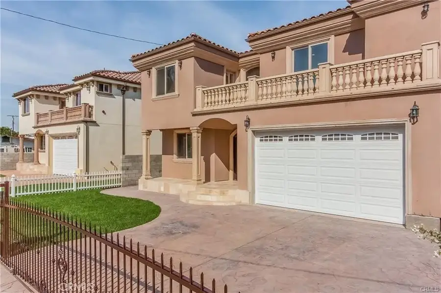 125 W 219th Place, Carson, CA 90745 - #2