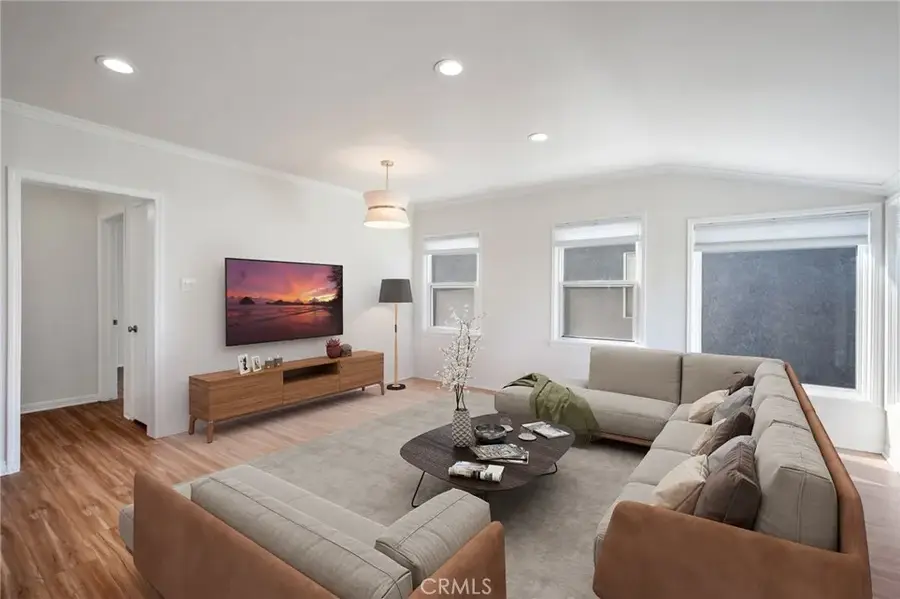 15302 Casimir Avenue, Gardena, CA 90249 - #3