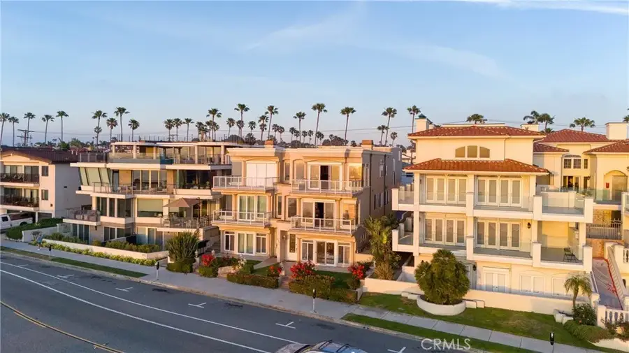 814 Esplanade #A, Redondo Beach, CA 90277 - #2