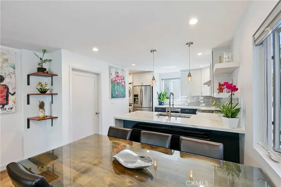 3512 Pacific Avenue #2, Los Angeles, CA 90292 - #3