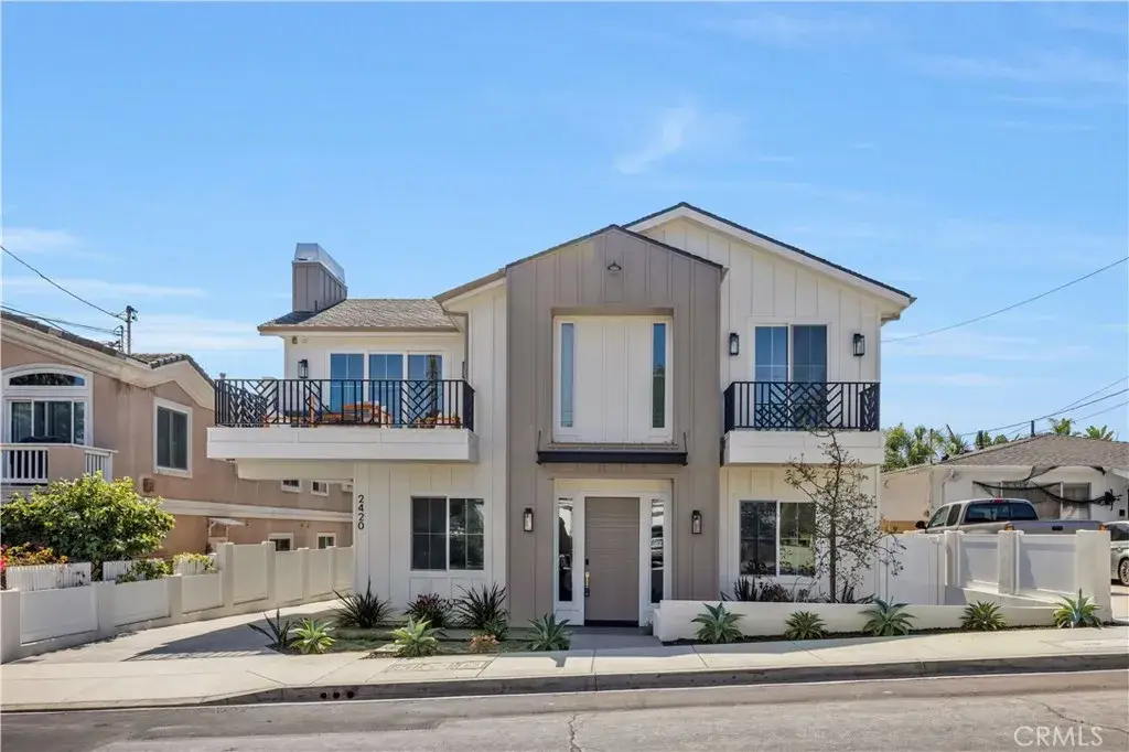 2420 Ives Lane #B, Redondo Beach, CA 90278 - #1