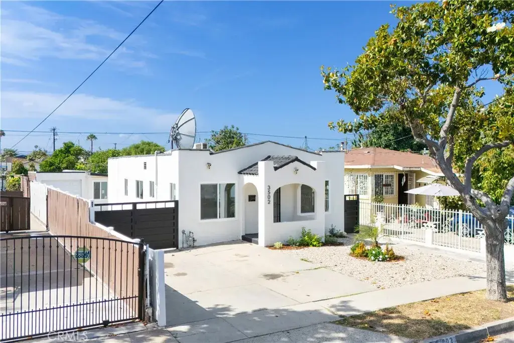 3502 W 111th Place, Inglewood, CA 90303 - #1
