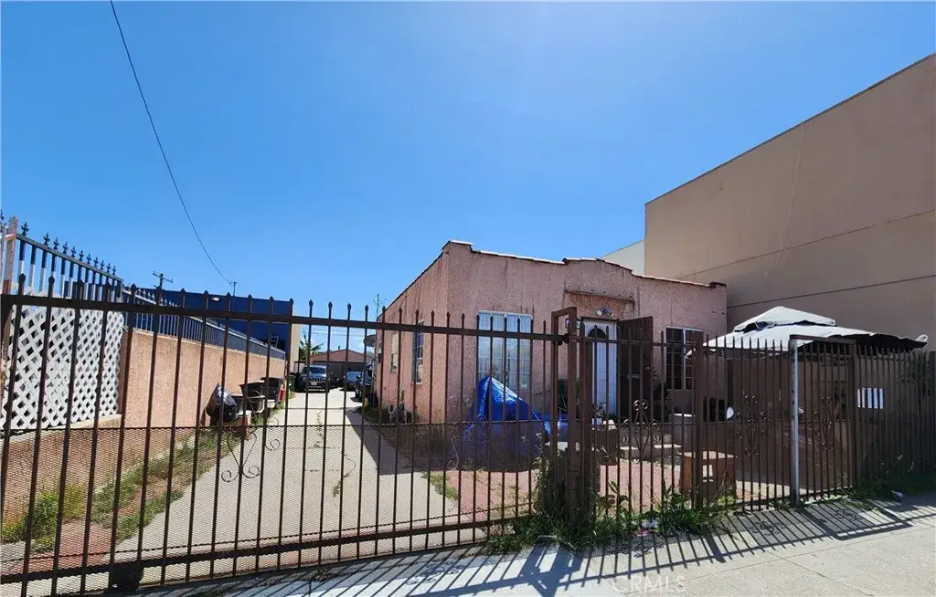 3850 W Imperial, Inglewood, CA 90303 - #1