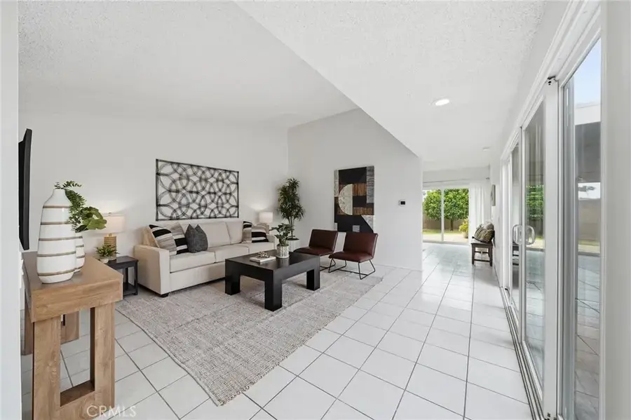 14352 Kipling Lane, Tustin, CA 92780 - #2