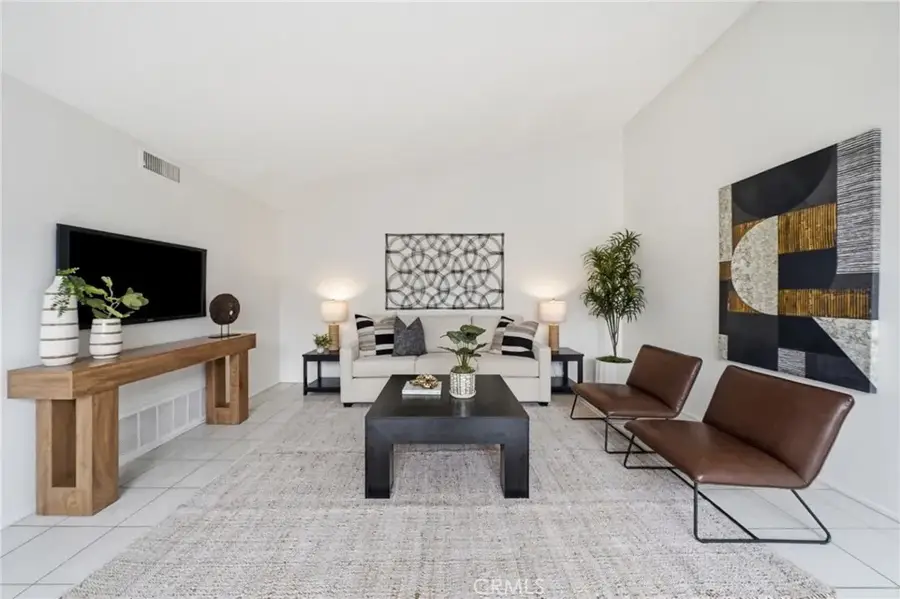 14352 Kipling Lane, Tustin, CA 92780 - #3