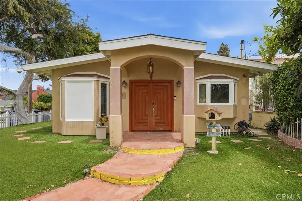 926 N Rowell Avenue, Manhattan Beach, CA 90266 - #1
