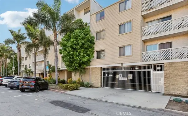 3565 Linden Avenue #165, Long Beach, CA 90807