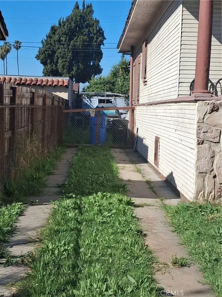 243 E 79, Los Angeles, CA 90003 - #3