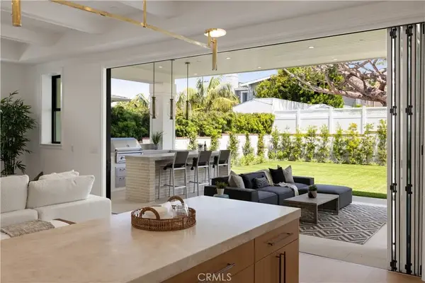 1013 10th Street, Manhattan Beach, CA 90266