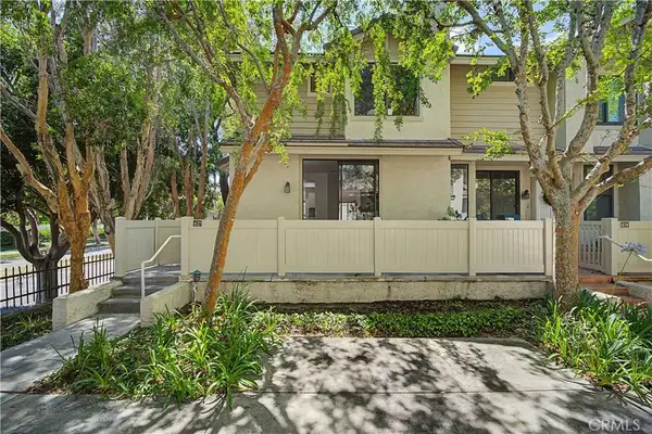 2615 Plaza Del Amo #633, Torrance, CA 90503