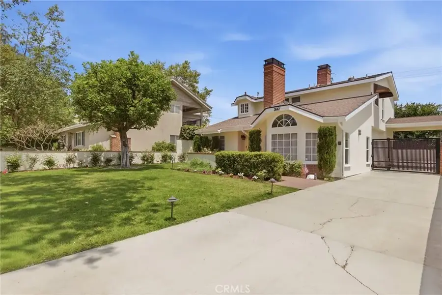 3642 Locust Ave, Long Beach, CA 90807 - #2
