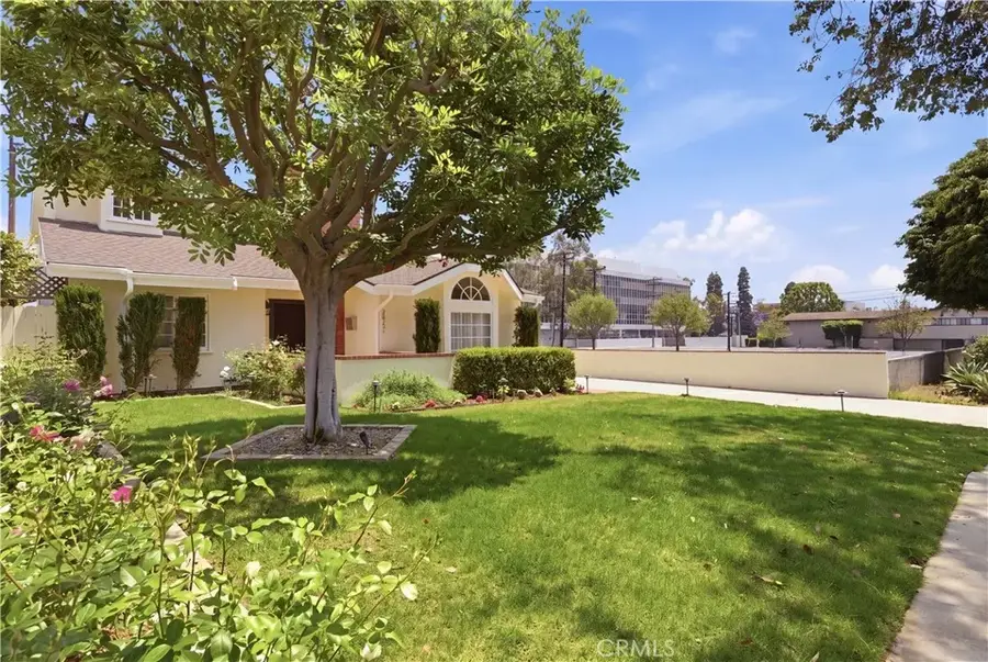 3642 Locust Ave, Long Beach, CA 90807 - #3