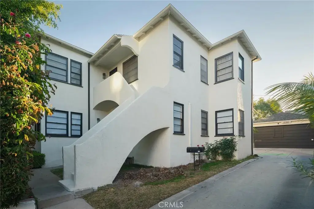 1228 S Dunsmuir, Los Angeles, CA 90019 - #1