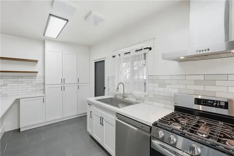236 Redondo, Long Beach, CA 90803 - #3