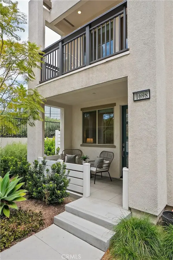1698 Lexington Lane, San Pedro, CA 90732