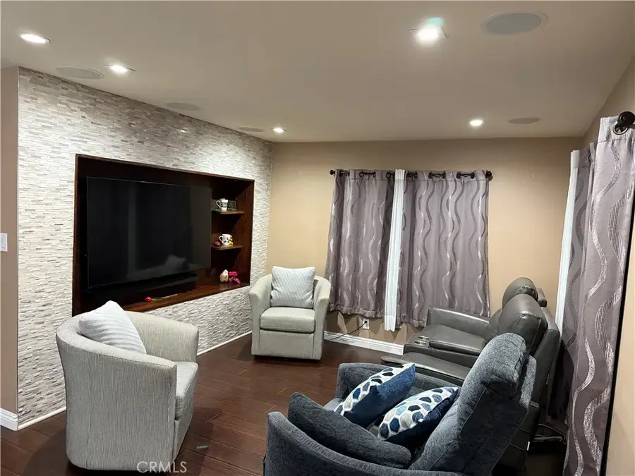 435 E Gardena #10, Gardena, CA 90248 - #2