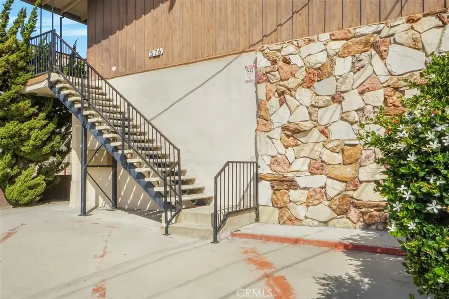 576 W 13th Street, San Pedro, CA 90731 - #3