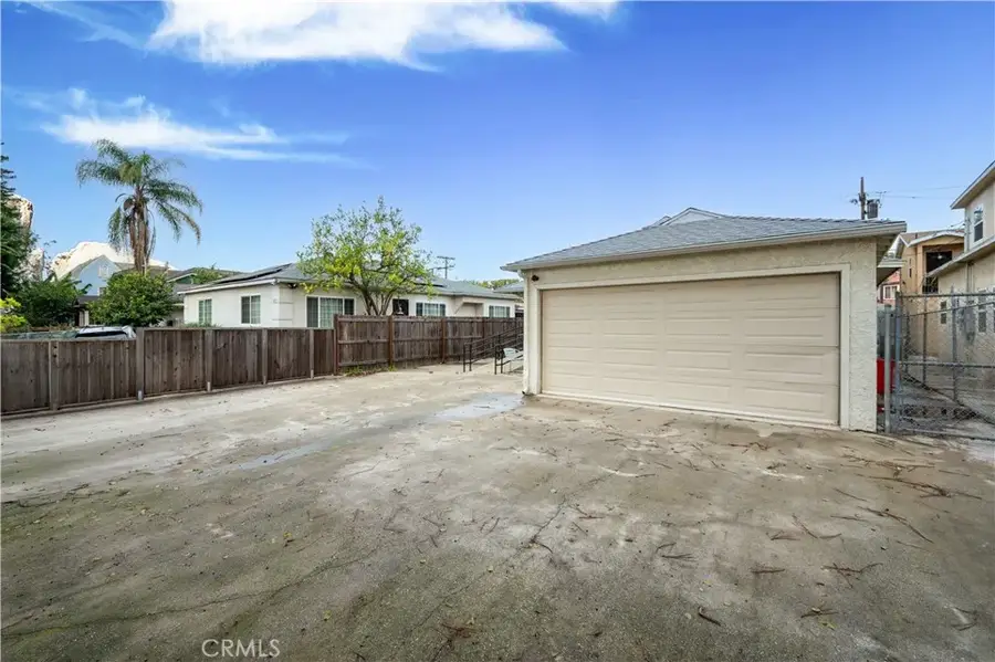 833 W 41st Drive, Los Angeles, CA 90037 - #3