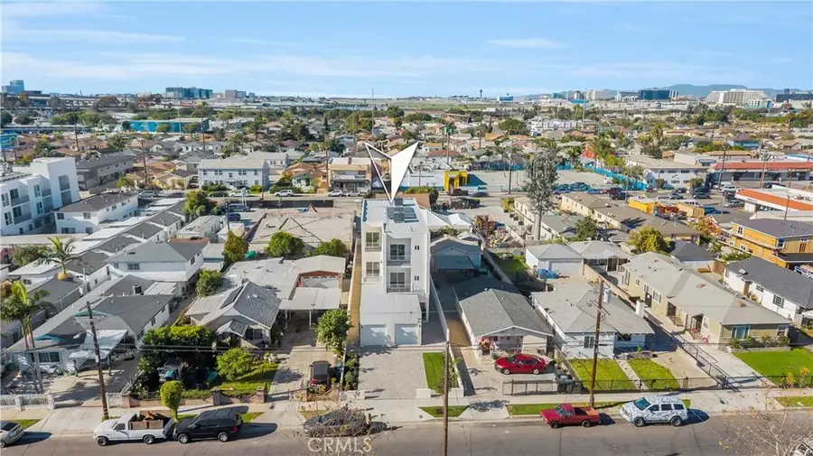10905 Dalerose Avenue, Inglewood, CA 90304 - #2