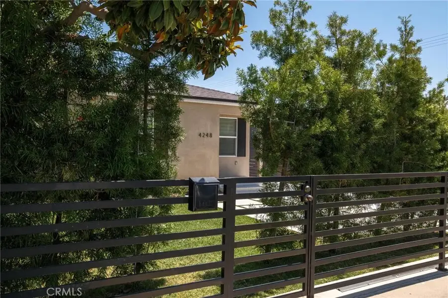 4248 Mclaughlin Avenue, Los Angeles, CA 90066 - #2
