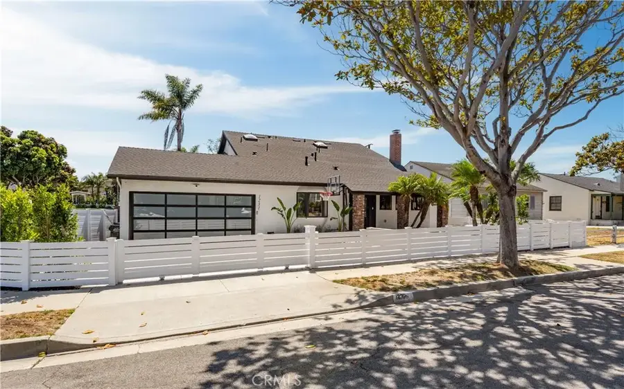 1231 South Irena Ave, Redondo Beach, CA 90277 - #3