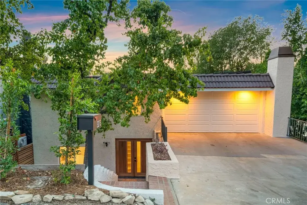 5215 Baza, Woodland Hills, CA 91364 - #1