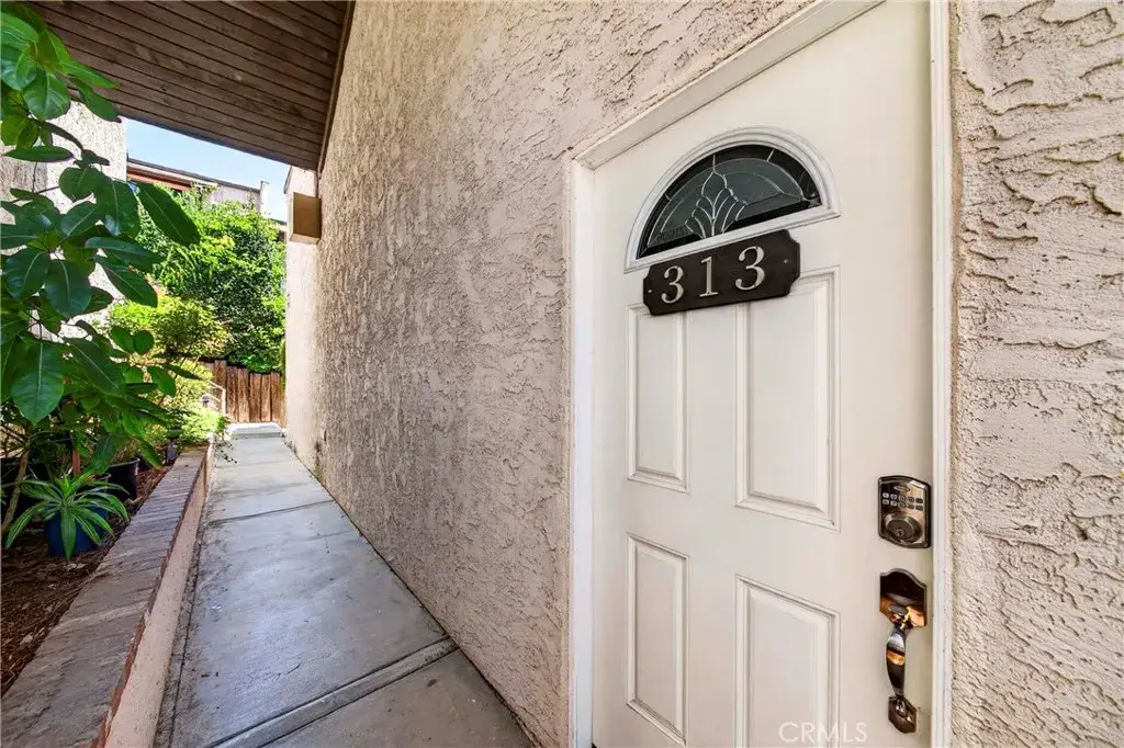 352 S Miraleste #313, San Pedro, CA 90732 - #1