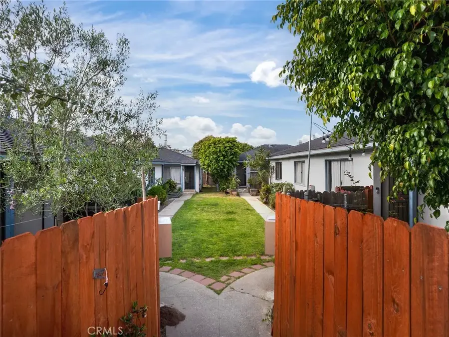 1411 Manhattan Beach, Manhattan Beach, CA 90266 - #2