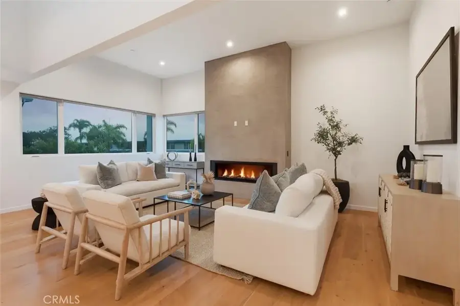1427 15th Street, Manhattan Beach, CA 90266 - #3