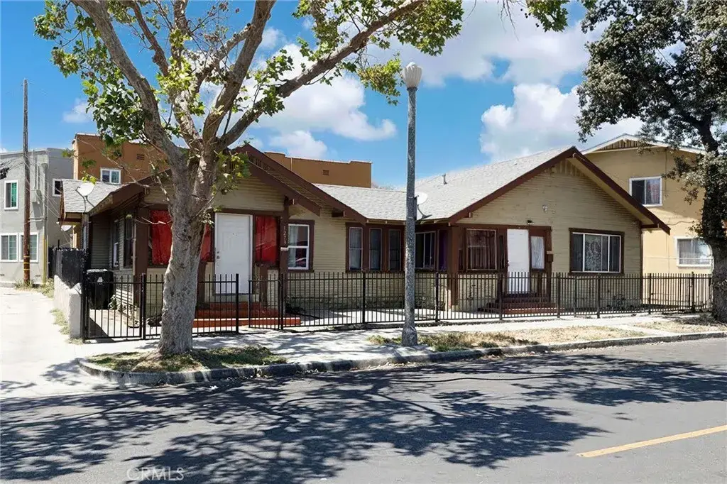1273 Chestnut, Long Beach, CA 90813 - #1