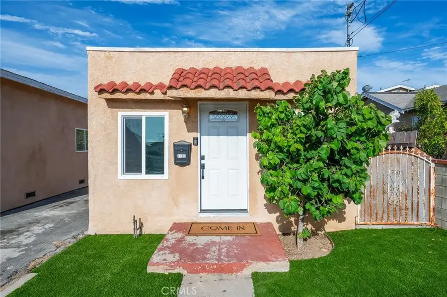1320 N Neptune Avenue, Wilmington, CA 90744 - #2
