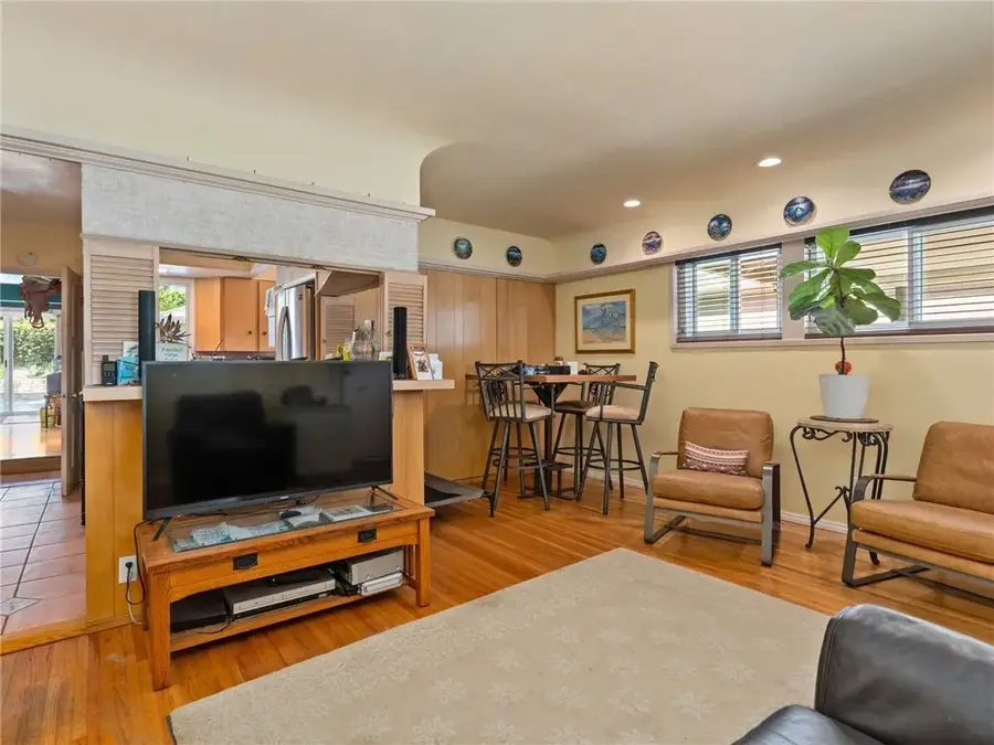 865 Center Street, El Segundo, CA 90245 - #3