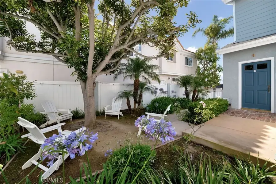 105 N Broadway #E, Redondo Beach, CA 90277 - #2