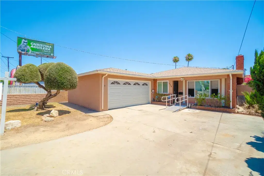 1738 N Wilmington, Wilmington, CA 90744 - #1