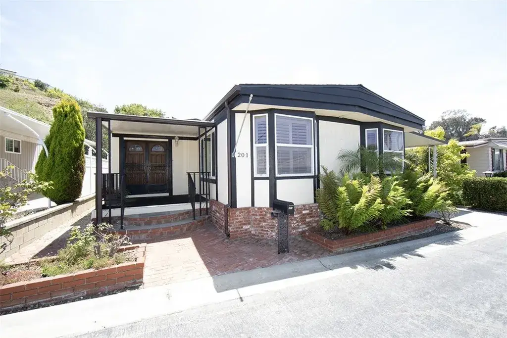2550 Pacific Coast Hwy #201, Torrance, CA 90505 - #1