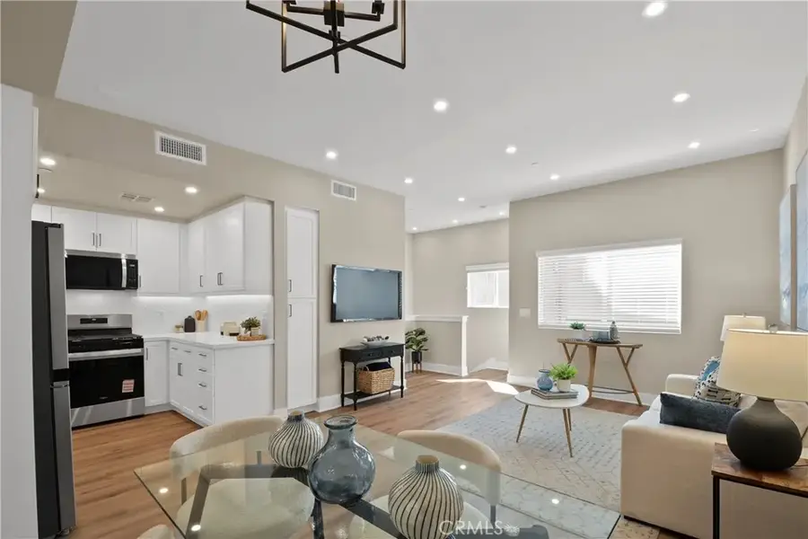 18080 Prairie Avenue #101, Torrance, CA 90504 - #2