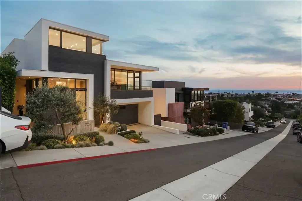 724 24th Place, Hermosa Beach, CA 90254 - #1