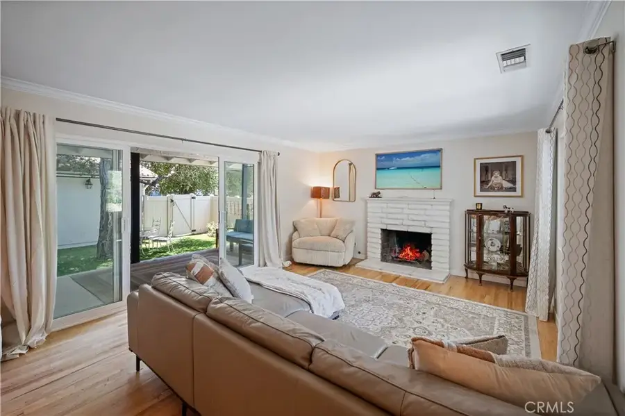 302 Taylor, Claremont, CA 91711 - #3