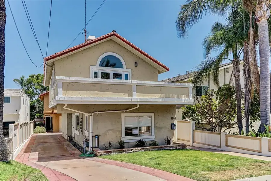 1909 Mathews Avenue #A, Redondo Beach, CA 90278 - #2