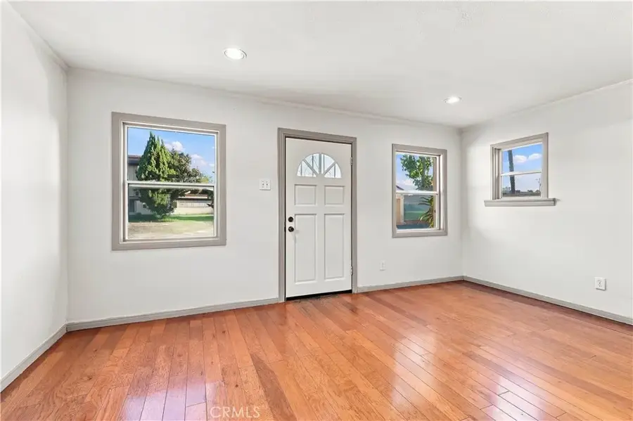 233 E Louise Street, Long Beach, CA 90805 - #2
