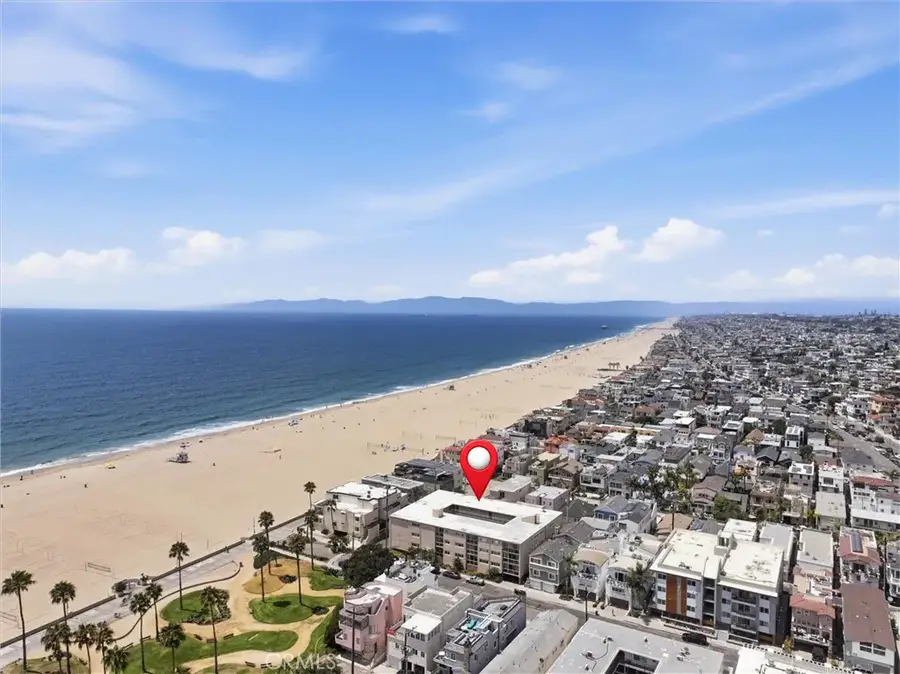 15 15th Street #14, Hermosa Beach, CA 90254 - #2