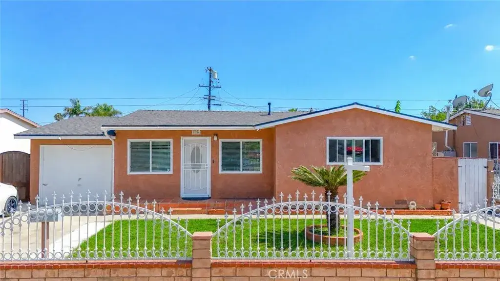 164 E 235th Street, Carson, CA 90745 - #1
