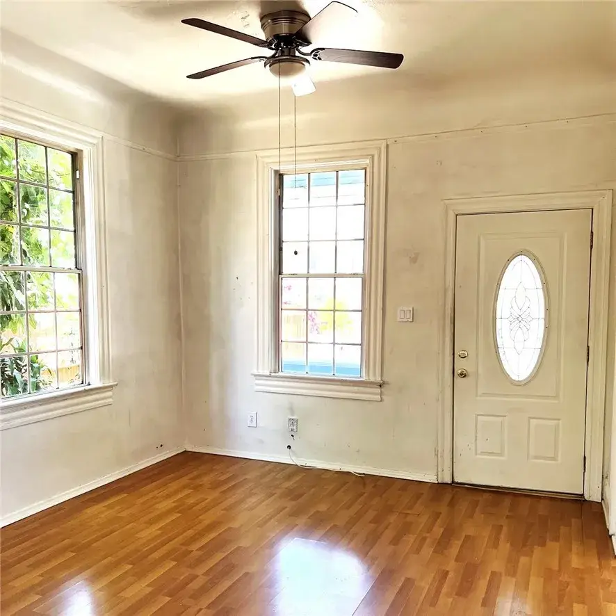 325 N Palos Verdes, San Pedro, CA 90731 - #3