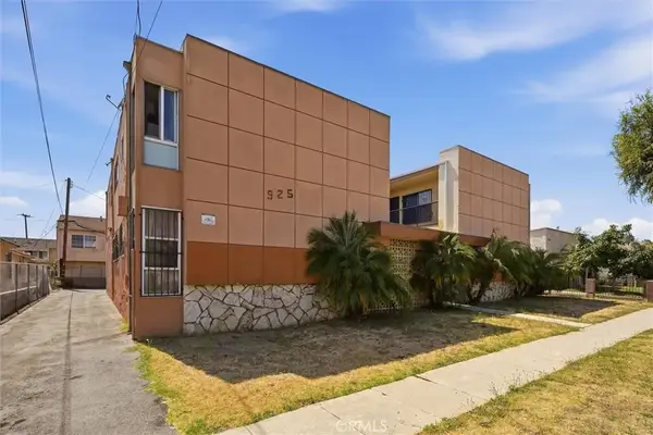 925 Larch, Inglewood, CA 90301
