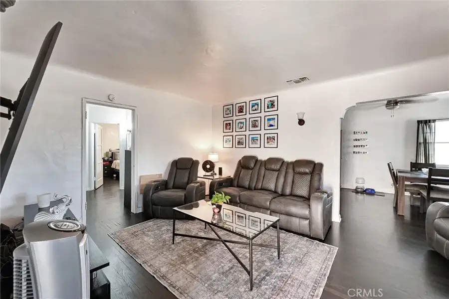 1330 E Caldwell, Compton, CA 90221 - #3