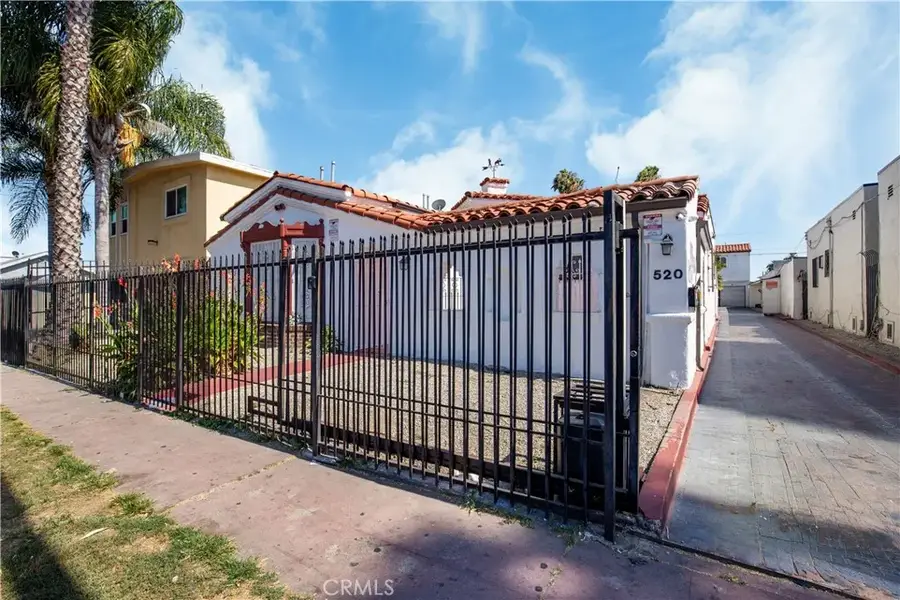 522 W 82nd St, Los Angeles, CA 90044 - #2