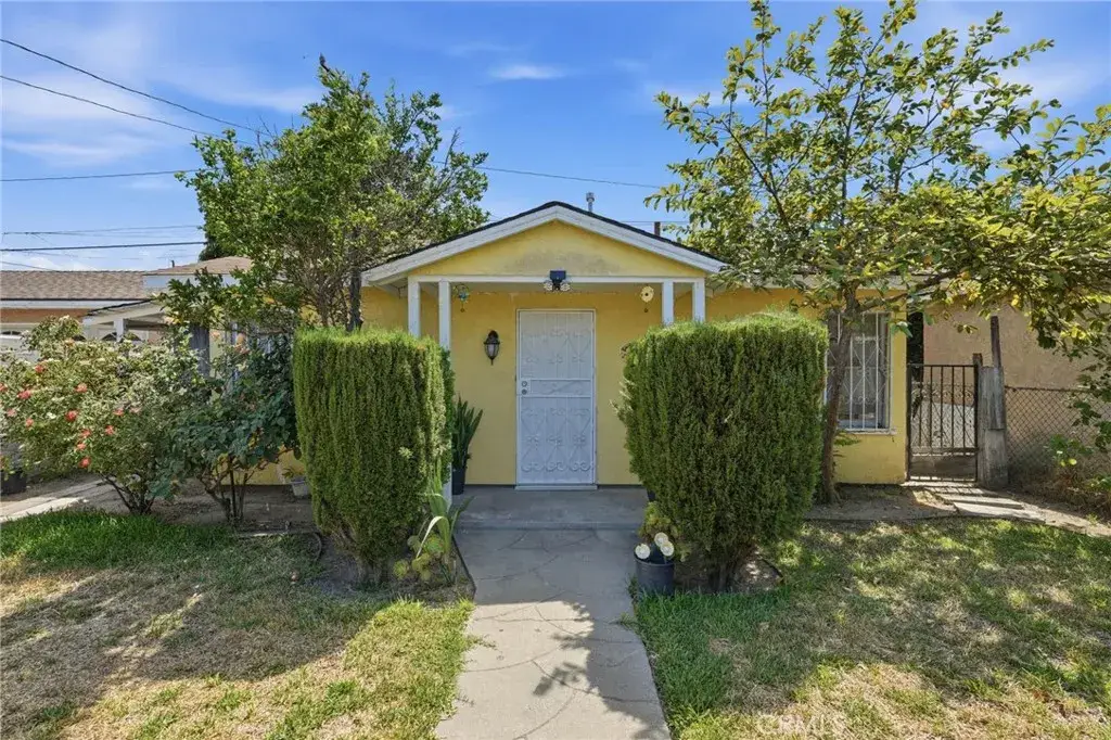 4630 E 52nd Place, Maywood, CA 90270 - #1